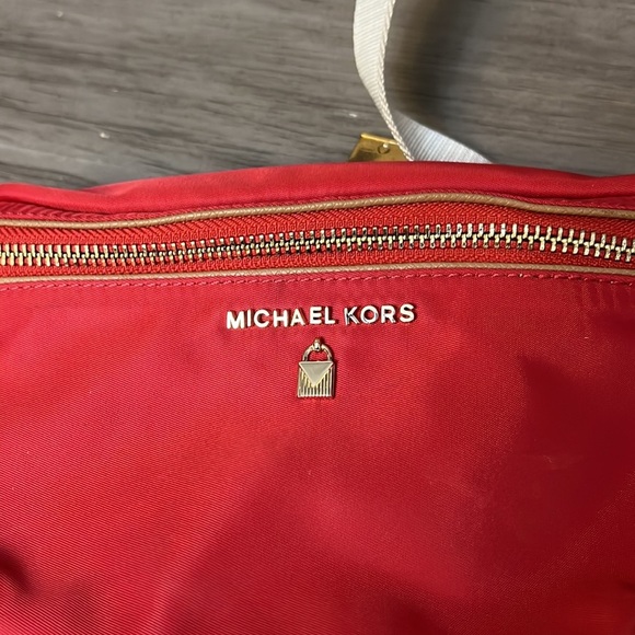 MICHAEL KORS RED NYLON HIP PACK - Picture 5 of 15